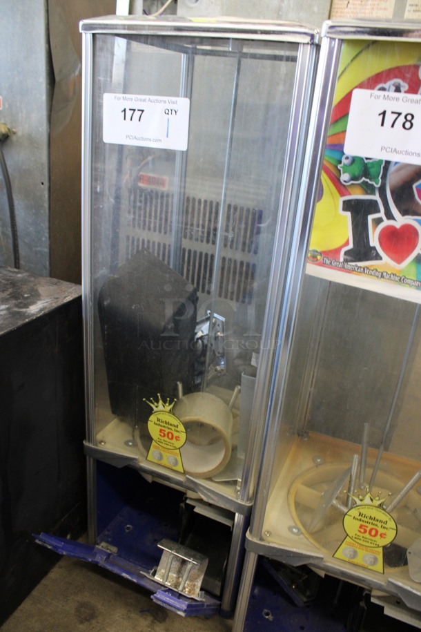 Richland Metal Single 50 Cent Manual Toy Vending Machine. 10x10x31 - Image 2 of 4