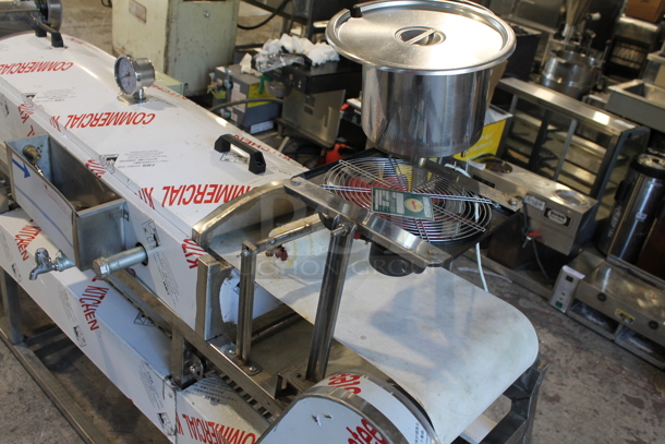 JM-500 Stainless Steel Commercial Floor Style Conveyor Liquid Filling Machine w/ Steam Chamber for Bao Bun Dumplings. 110-220 Volts.  - Image 6 of 9