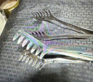 Stainless Steel Tong. 2XBID