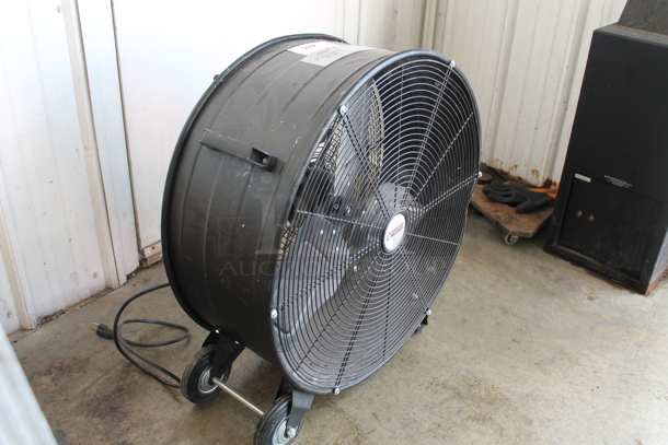 Central Machinery 24" Metal Commercial High Velocity Shop Fan. 120 Volts, 1 Phase. Tested and Working! - Image 3 of 4