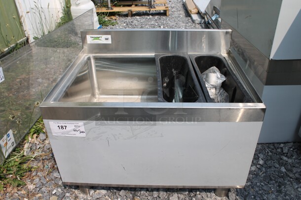 BRAND NEW SCRATCH AND DENT! Regency 600IB1824CP Commercial Stainless Steel Underbar Ice Bin With 7 Circuit Post-Mix Cold Plate, Bottle Holders And Legs. - Image 1 of 6