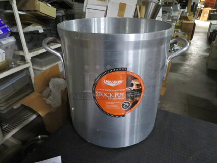 One NEW Vollrath 25 Quart Heavy Duty Aluminum  Stockpot. #68624