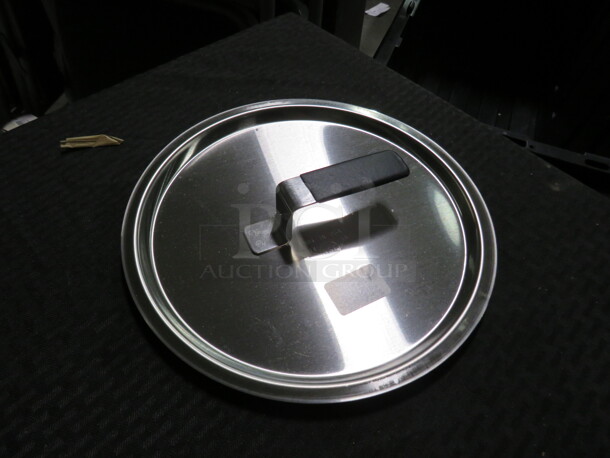One NEW Vollrath 8 Inch Stainless Steel Lid. #47771 - Image 1 of 1