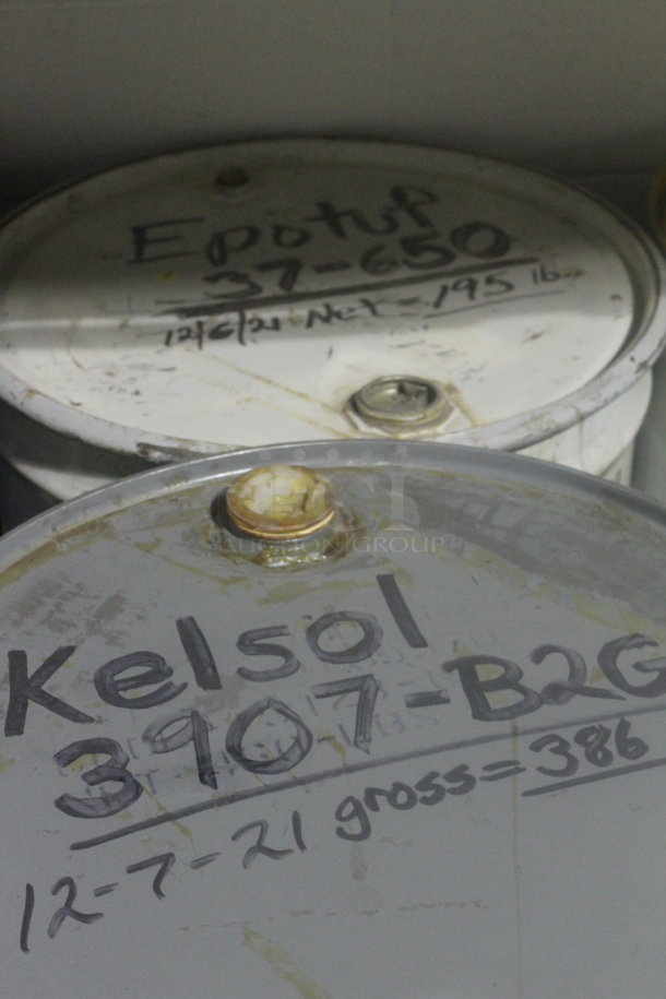 ALL ONE MONEY! Lot of 12 Barrels and Cardboard. BUYER MUST REMOVE. - Image 3 of 11