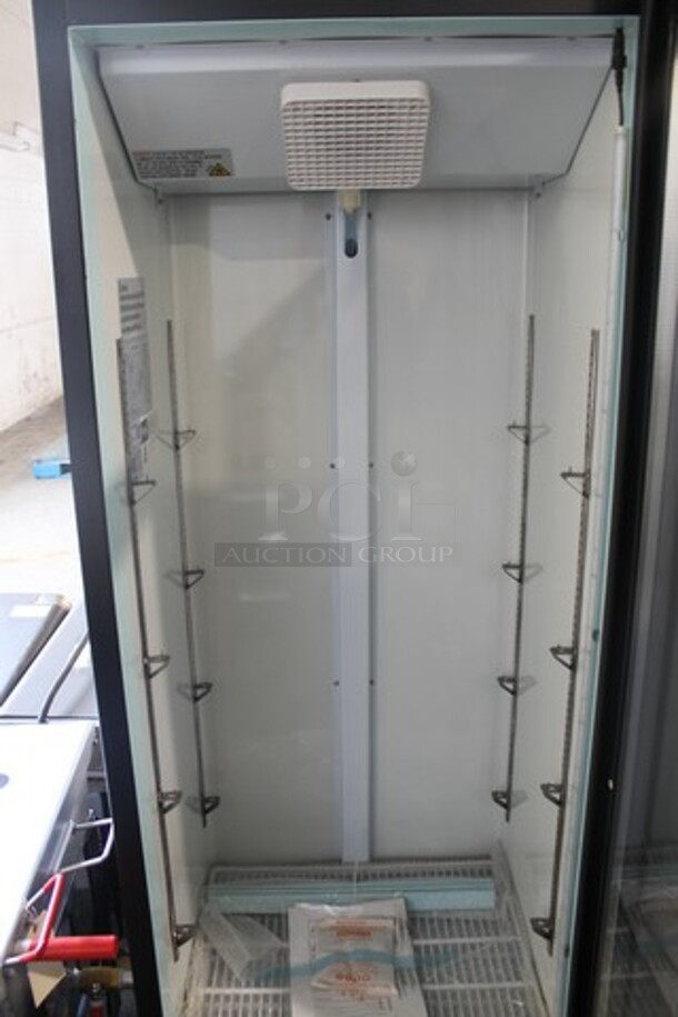 BRAND NEW SCRATCH AND DENT! Avantco 178GDC15HCB Metal Commercial Single Door Reach In Cooler Merchandiser w/ Poly Coated Racks. 115 Volts, 1 Phase. Tested and Working! - Image 5 of 9