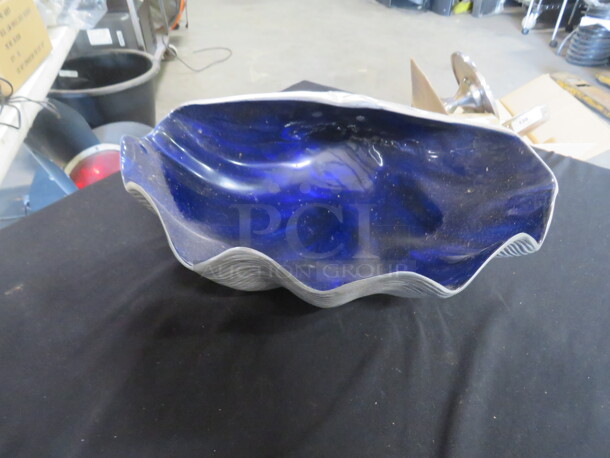 14X9 Clam Shell Serving Dish. 2XBID - Image 2 of 2