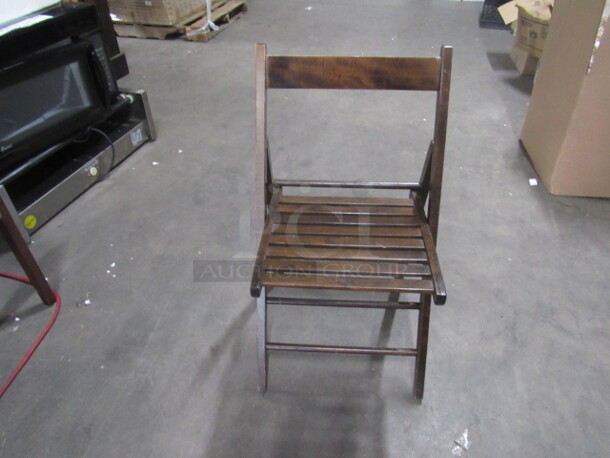 Wooden Folding Chair. 2XBID