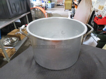 One 14 Inch Aluminum Stock Pot.