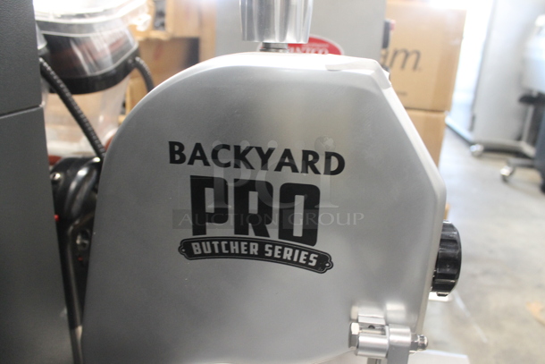 BRAND NEW! Backyard Pro MS-105175 554BSSW65AL Stainless Steel Commercial Countertop Meat Saw. 120 Volts, 1 Phase. Tested and Working! - Image 3 of 9