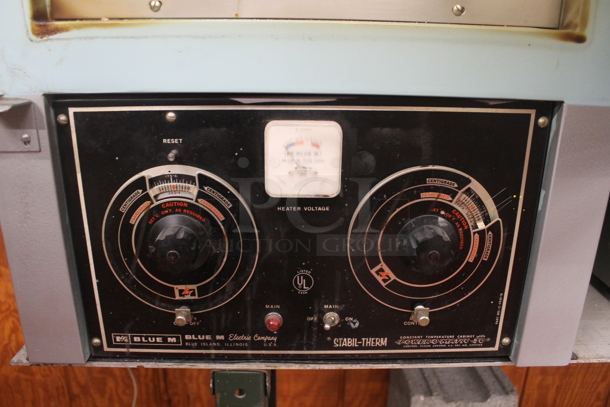 Blue M OV-472A-2 Metal Gray Countertop Stabil-Therm Constant Temperature Cabinet. - Image 5 of 6