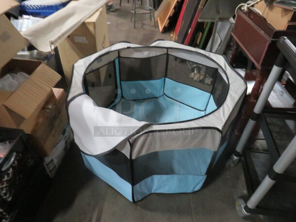 One NEW X-ZONE PET Puppy Play Room With Zip Off Roof. 38X38X24