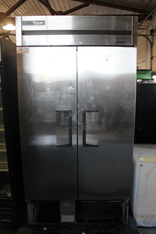 2017 True T-35-HC Stainless Steel Commercial 2 Door Reach In Cooler w/ Poly Coated Racks. 115 Volts, 1 Phase. Tested and Working!