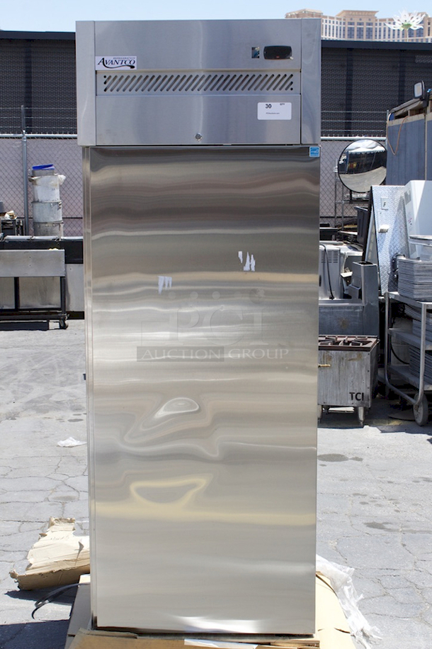 BRAND NEW SCRATCH & DENT! Avantco Z1-R-HC 29" Solid Door Stainless Steel Reach-In Refrigerator. Un-able to test. No Power Cord or On/Of Switch.
 - Image 2 of 10