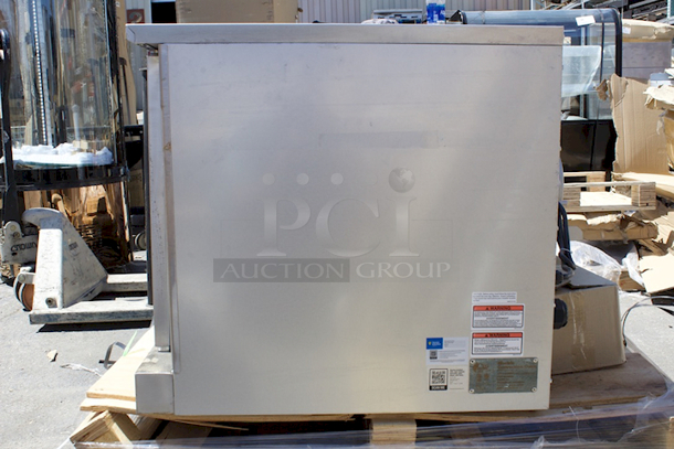BRAND NEW SCRATCH & DENT! Cooking Performance Group FEC-100-D Single Deck Standard Depth Full Size Electric Convection Oven - 240V, 1 Phase, 11 kW
 - Image 4 of 8