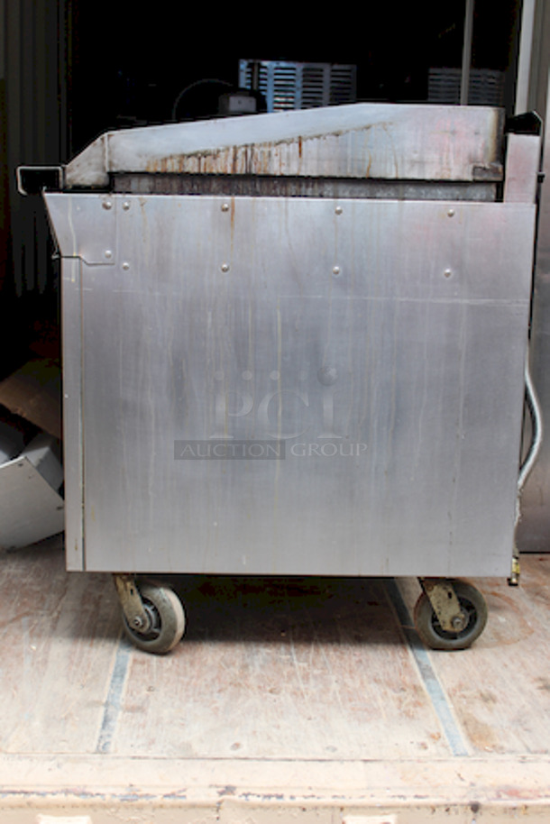 AMAZING! Montague 36-8 Legend 36" Heavy Duty Gas Range With 36" Fry Top & Open Cabinet Base On Commercial Casters With Removable Grease Trap. 36x37x42 - Image 6 of 8