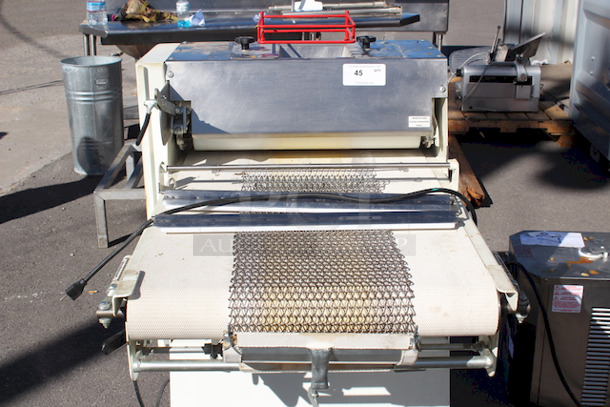 BEAUTIFUL! Bloemhof 860L Bread & Roll Moulder, 24” Wide Roller, 115v. On Commercial Casters,  29x45x52 - Image 9 of 10