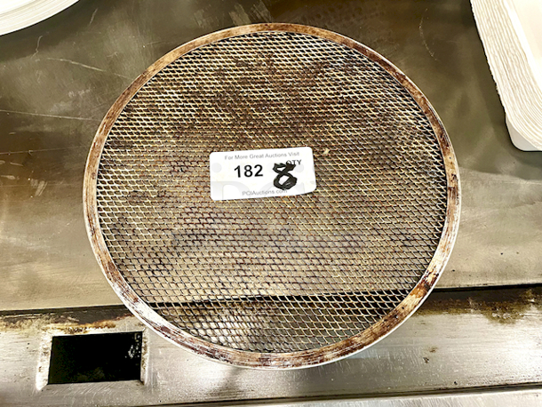 Pizza Screens - Various Sizes. 8x Your Bid - Image 5 of 5
