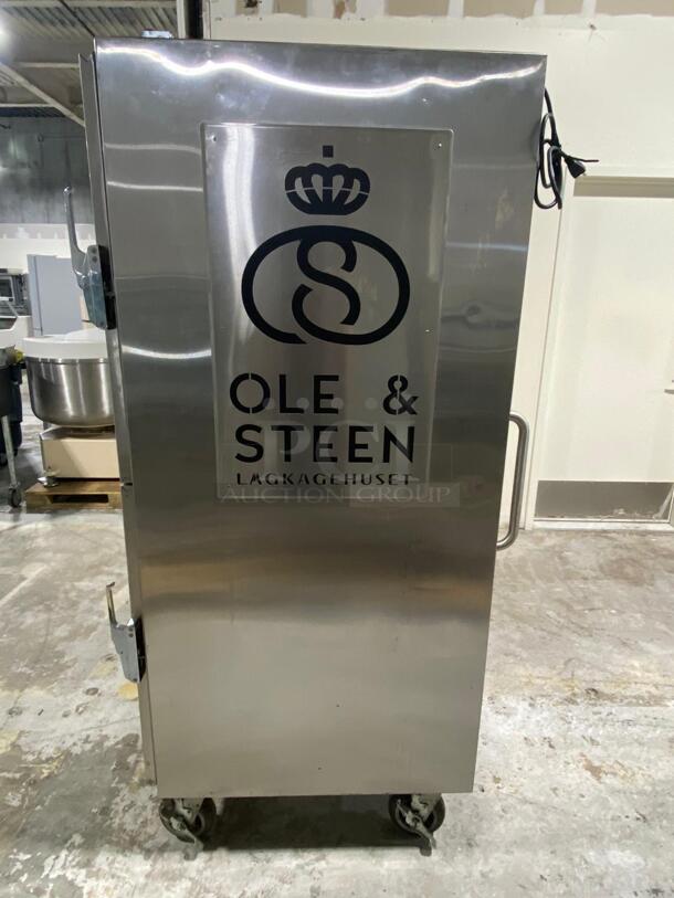 Ole & Steen full size hot holder heating box  - Image 2 of 6