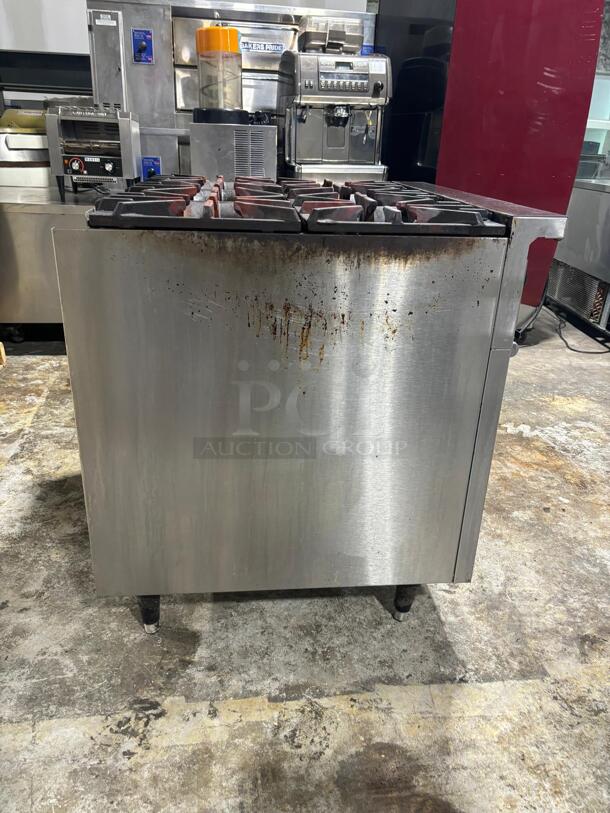 SUNFIRE 36" Pro Series Restaurant Gas Range 
 - Image 4 of 5