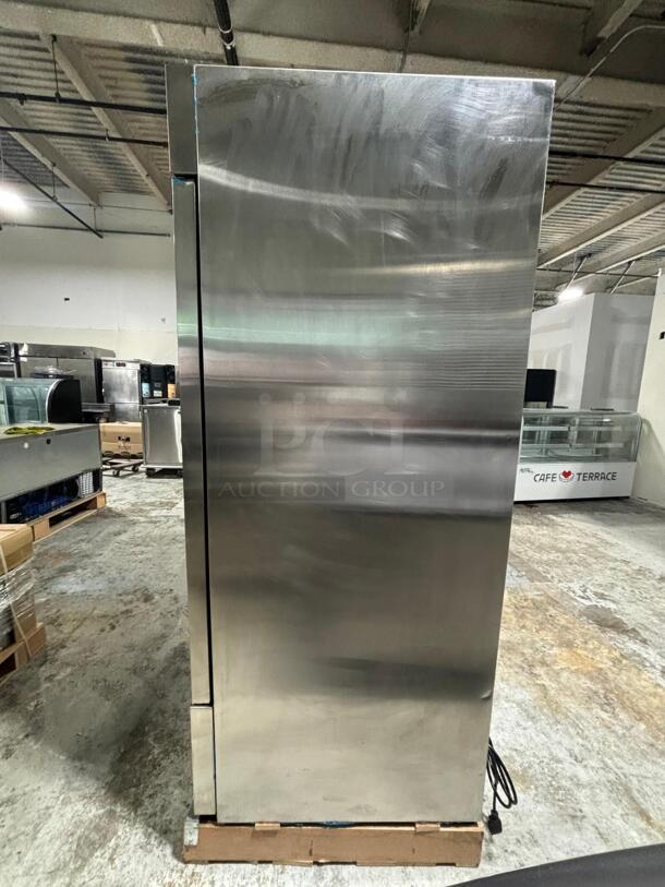 Brand New Scratch & Dent Dukers D83F 3-Door Commercial Freezer in Stainless Steel
 - Image 5 of 6