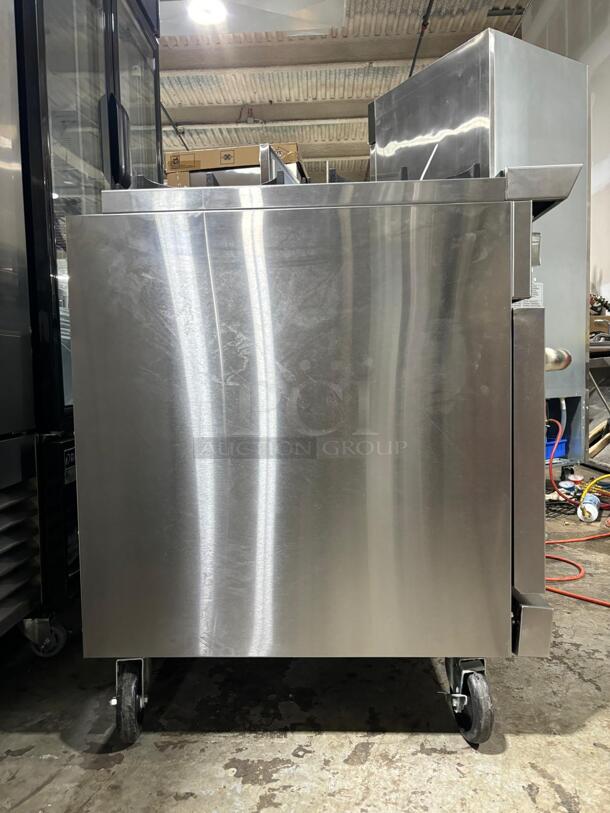 BRAND NEW scratch & dent Dukers DCR36-6B 36″ Commercial Gas Range, Six Open Burners
 - Image 2 of 5