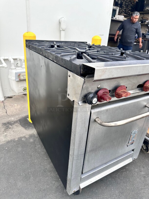 Fully Refurbished Montague 124-S-NG 24 inch Natural Gas Heavy Duty Range - 20,000 BTU Working  - Image 2 of 8