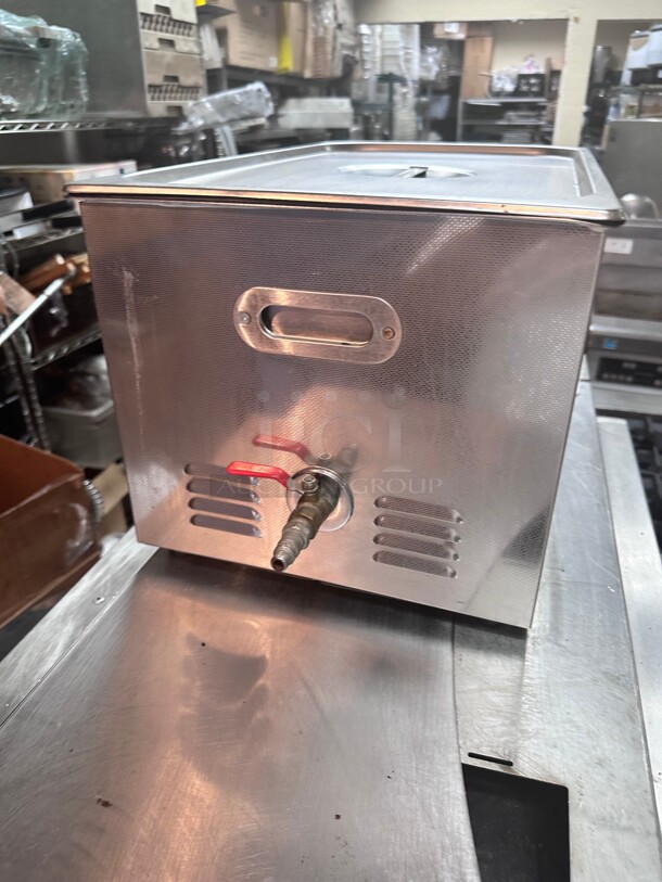 New VEVOR 30L Ultrasonic Cleaner 28/40khz Dual Frequency Professional Ultrasonic Parts Cleaner with Heater Timer for Parts  Instruments Cleaning 115 Volt - Image 3 of 7