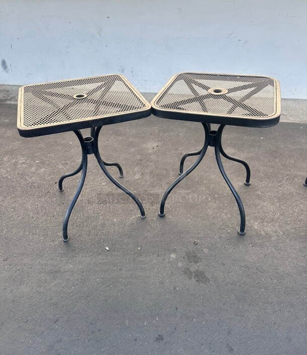 Excellent Metal Restaurant Patio Table Black - Image 1 of 6