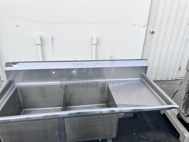 Clean RJ  24 x 24 x 14 Two Tub Sink w/ 1.8 inch Corner Drain & Right Drain Board NSF - Image 3 of 5
