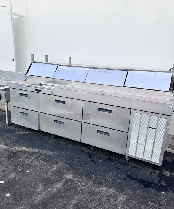 Defiled F18RC114 104" Pizza Table 115 Volt Working - Image 1 of 8