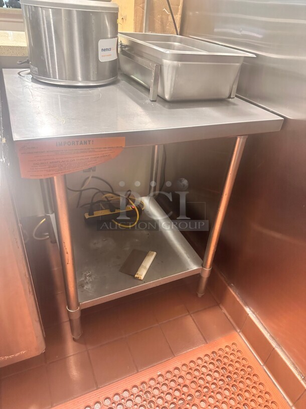 New Stainless Steel Work Table 30x30x35 - Image 7 of 7