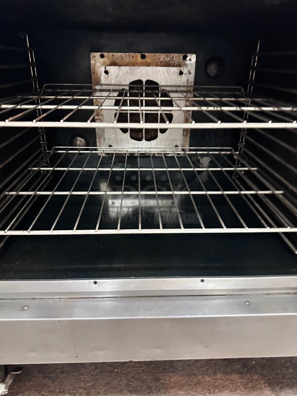 Working HOBART Commercial Full Size Convection Oven  Electric 208V 3/1 Phase NSF 
 - Image 6 of 9