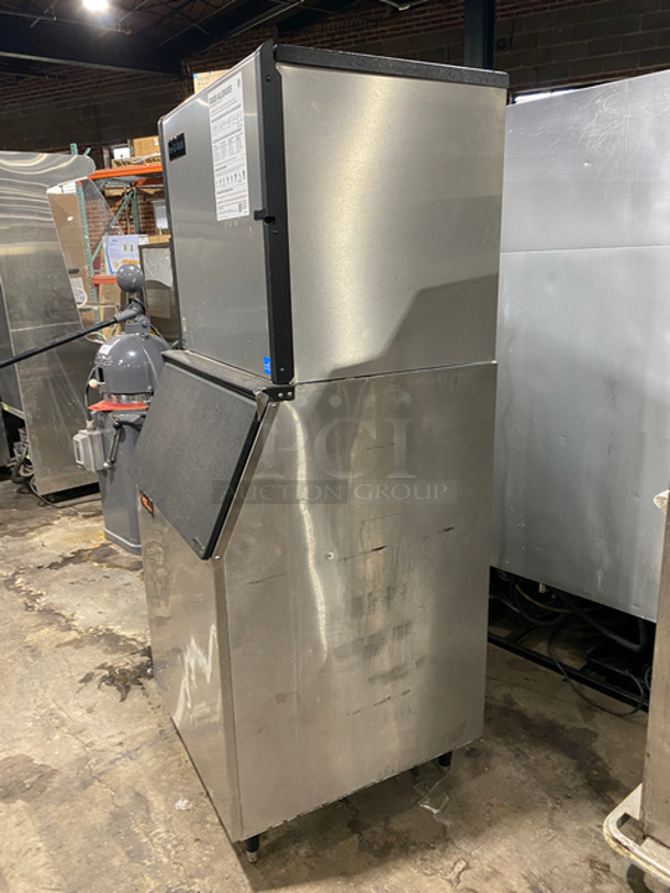 Ice-O-Matic Commercial Ice Making Machine! On Commercial Ice Bin! All Stainless Steel! On Legs! Model: ICE1006HR6 SN: 15051280011676 208/230V 60HZ 1 Phase - Image 2 of 10