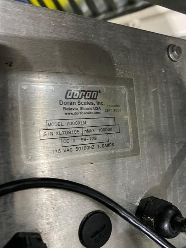Doran Stainless Steel Commercial Scale!  MODEL 7000XML SN: XL709105 115V  - Image 4 of 6