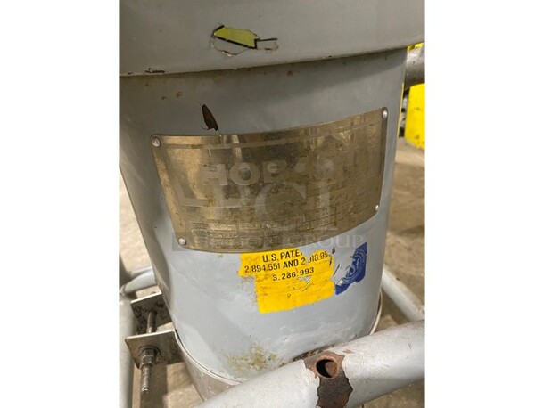  Hobart Heavy Duty Commercial VCM! Vertical Chopper/Cutter/Mincer! Model VCM40 Serial U7617850! 208V 3 Phase! Working When Removed! - Image 6 of 7