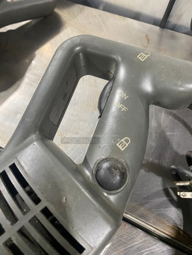 Robot Coupe Handheld Immersion Blender! Model: MP550 120V - Image 3 of 5