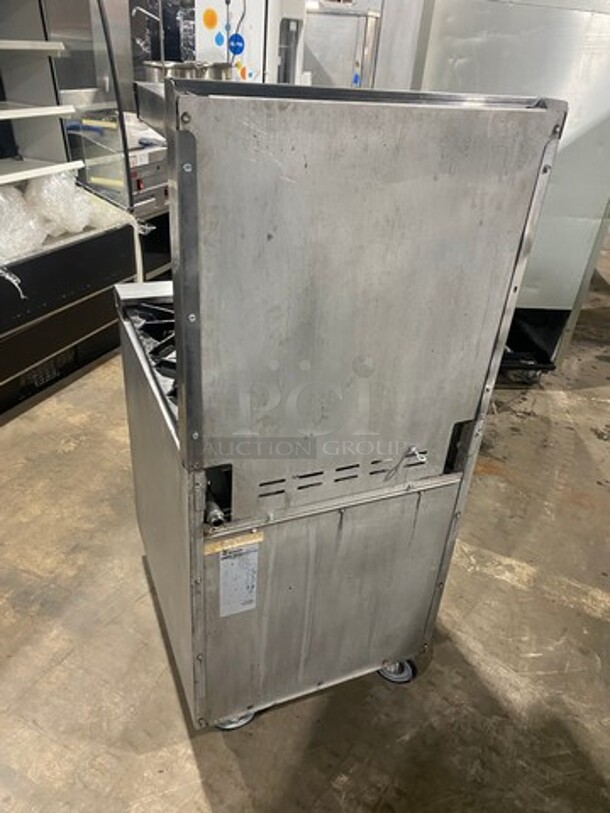 Commercial Natural Gas Powered 4 Burner Stove! With Raised Back Splash! With Oven Underneath! Stainless Steel Body! On Casters! - Image 4 of 11