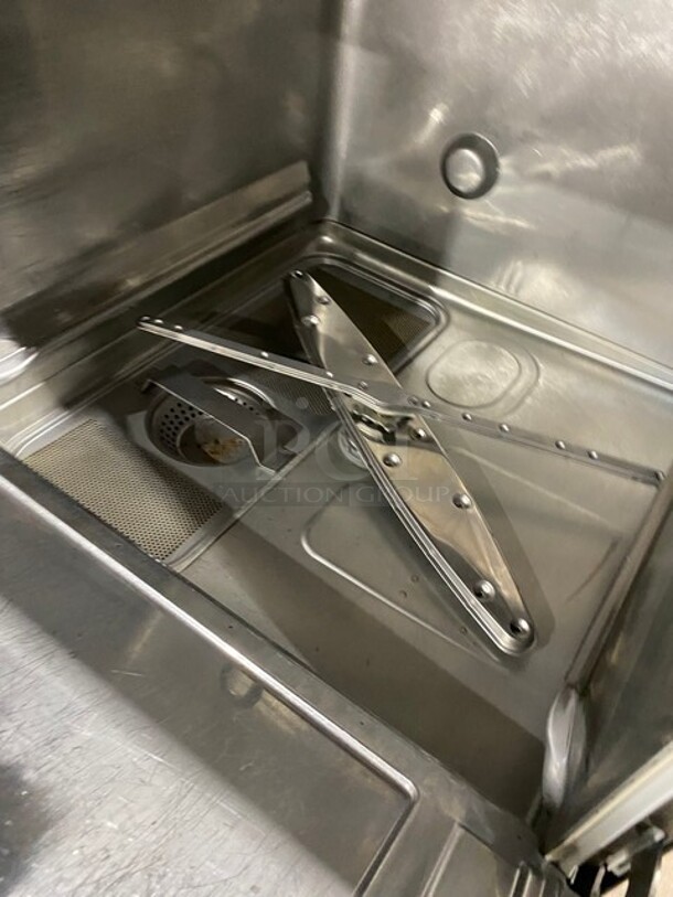 Hobart Commercial Undercounter Heavy Duty Dishwasher! All Stainless Steel! Model: LXEH SN: 231172757 120/208/240V 60HZ 1 Phase - Image 5 of 8