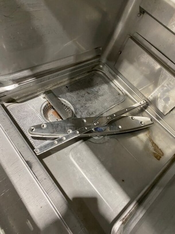 Hobart Commercial Under The Counter New Body Style Heavy Duty Dishwasher! All Stainless Steel! Model: LXER SN: 231183284 120/208V 60HZ 1 Phase - Image 6 of 9