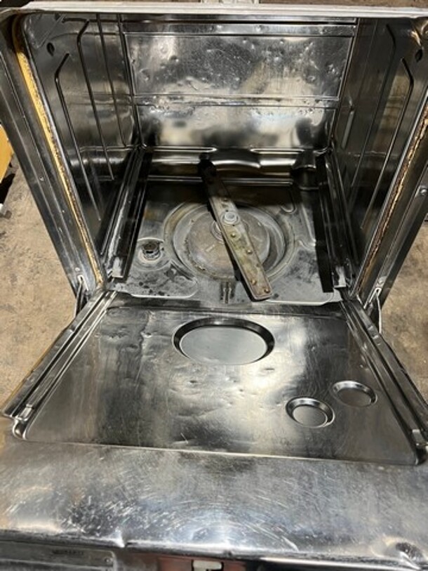 Hobart Commercial Undercounter Dishwasher! All Stainless Steel! - Image 4 of 10