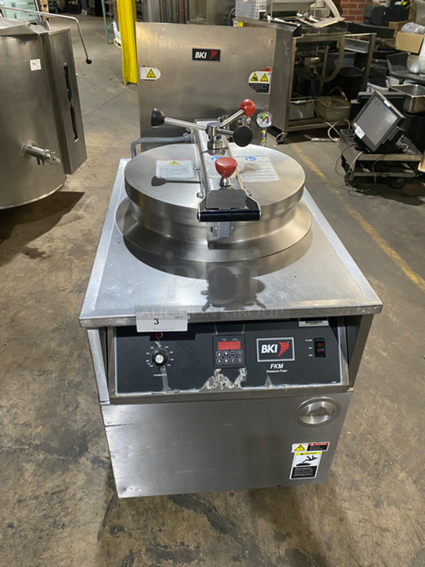 Commercial Electric Powered BKI Pressure Fryer! With Frying Basket! All Stainless Steel! On Casters! Model: FKM 208V 3 Phase