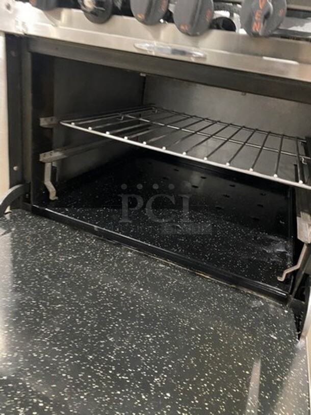 Southbend Commercial Natural Gas Powered 12 Burner Stove! With Raised Back Splash And Salamander Shelf! With 2 Full Size Oven Underneath! All Stainless Steel! On Casters! Working When Removed! - Image 8 of 10