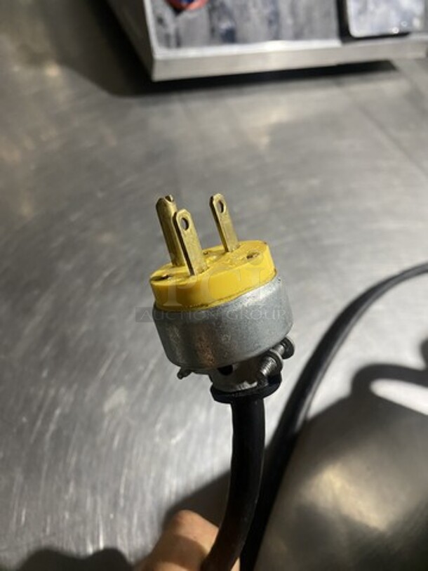 Star Counter Top Panini Press Grill! Model PGT14 Serial PGT140217A0007! 240V 1 Phase!  - Image 8 of 9