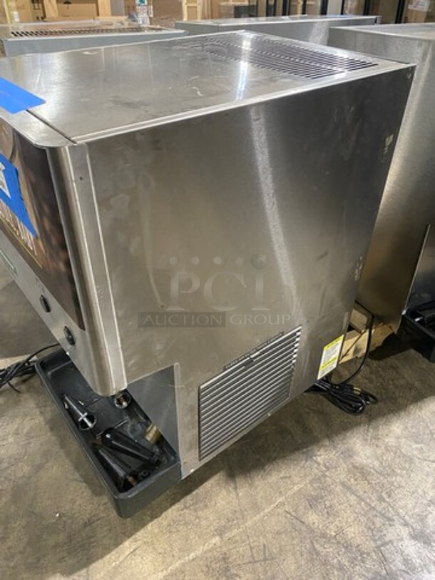 WOW! SCRATCH-N-DENT! LATE MODEL! Hoshizaki Commercial Countertop Refrigerated Ice Maker/Dispenser And Water Dispenser! All Stainless Steel! With Legs! Model: DCM270BAH 115/120V 60HZ 1 Phase - Image 2 of 6