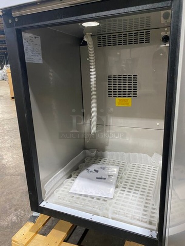 SCRATCH-N-DENT! LATE MODEL! 2019 Micro Matic Commercial Refrigerated Beer Kegerator Cooler! NO TOWER! Model: MDD23E SN: 8101681686 220V 60HZ 1 Phase - Image 6 of 11