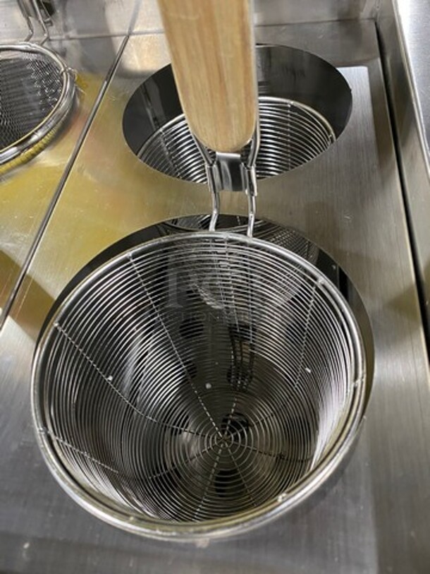 LATE MODEL! 2019 Commercial Countertop Electric Powered Pasta Cooker! With Metal Baskets! Stainless Steel! Model: EPC4 110V - Image 7 of 9