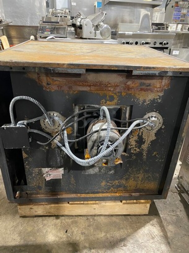 Blodgett Zephaire Edition Commercial Convection Oven! With View Through Doors! Metal Oven Racks! All Stainless Steel! - Image 3 of 8