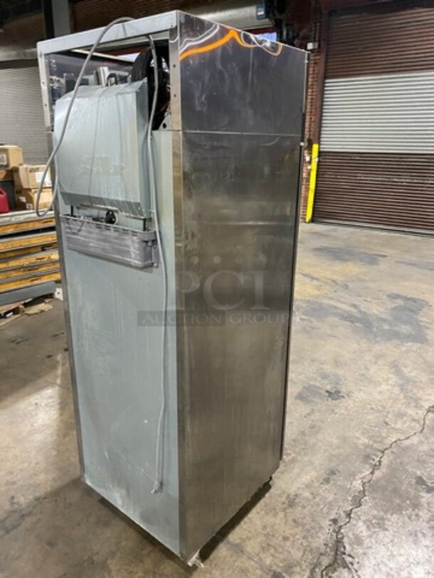 Turbo Air Commercial Single Door Reach In Freezer! All Stainless Steel! On Casters! Model: M3F241 SN: M3F2L7Y034 115V 60HZ 1 Phase - Image 4 of 10