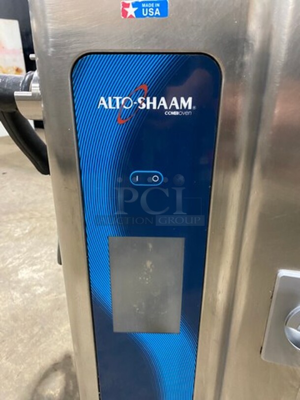 WOW! Alto Shaam Commercial Electric Powered Combitherm Convection Oven! With Metal Oven Racks! All Stainless Steel! On Small Legs! Model: 7.14ESISK SN: 1156437000 208/240V 3 Phase - Image 7 of 9