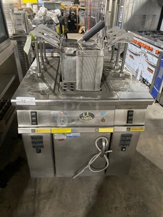 Arcobaleno Commercial Electric Powered Pasta Cooker! With Metal Baskets! Stainless Steel! On Casters! Model: APCE35 SN: 101127 220V 60HZ 3 Phase